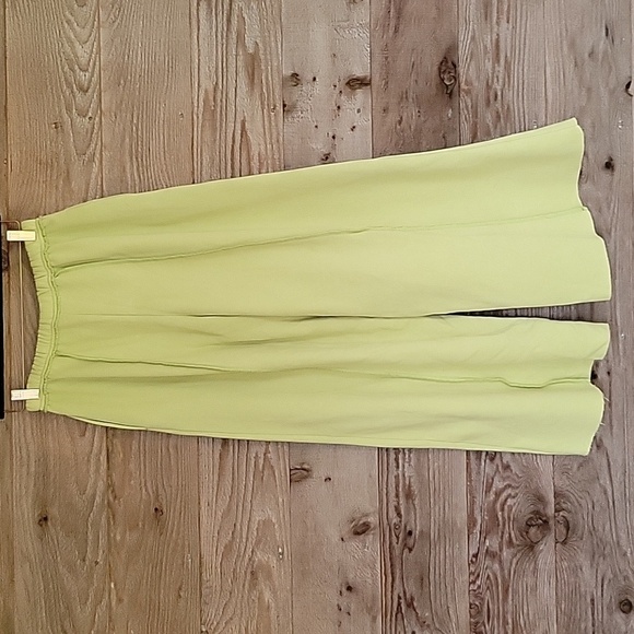 Urban Outfitters Size XSmall Lime Green Wide Leg Sweat Pants - Picture 5 of 7